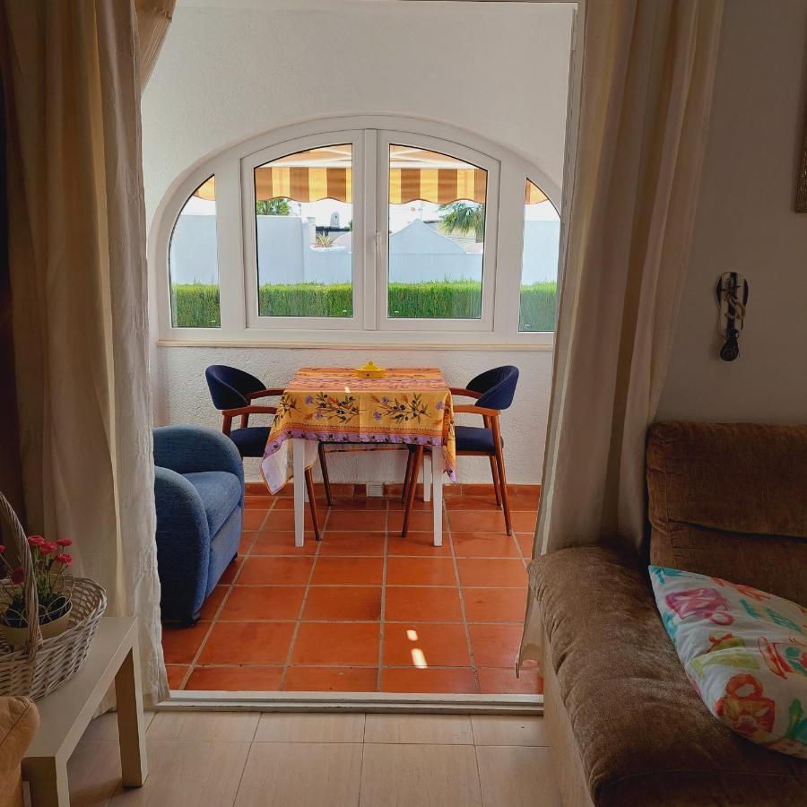 Villa Totalmente Independiente Con Piscina Comunitaria Calp Exterior foto