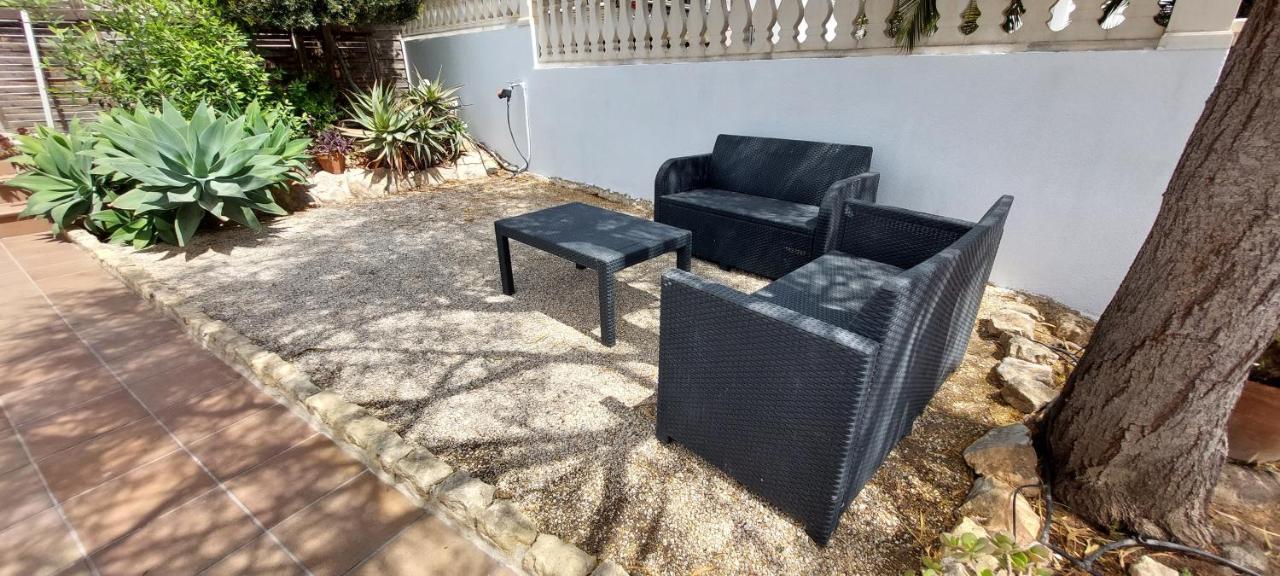 Villa Totalmente Independiente Con Piscina Comunitaria Calp Exterior foto